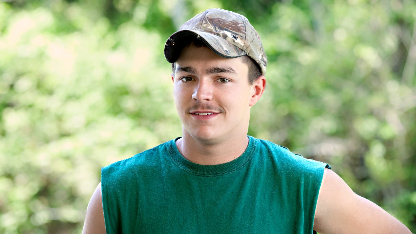 articles/2013/04/02/who-was-shain-gandee-the-mtv-buckwild-star-found-dead/130401-shain-gandee-rip-tease_ylnfgb