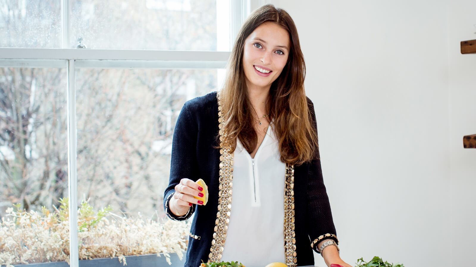 articles/2016/04/08/can-deliciously-ella-conquer-america/160407-glaser-Ella-Woodward-tease_huvjvq