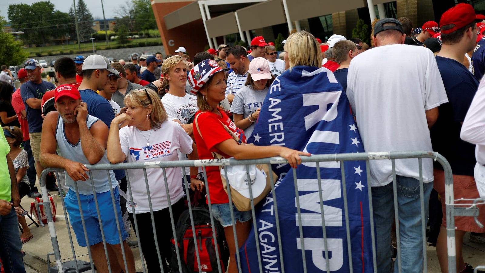 articles/2016/07/08/woodstock-of-wingnuts-to-kick-off-trump-s-classy-cleveland-convention/160707-resnick-trump-supporters-tease_rrdviw