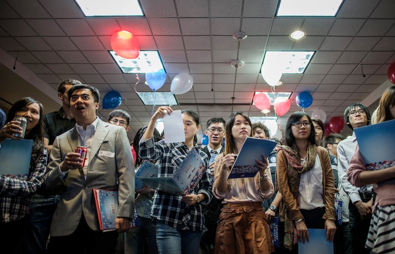 articles/2012/11/07/in-china-obama-s-win-brings-sighs-of-relief/china-election-reaction_ecc2ma