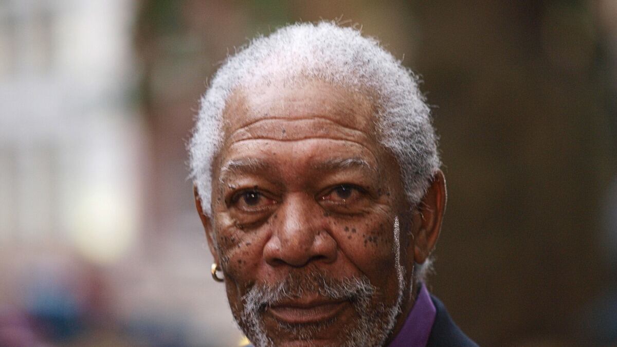 cheats/2012/07/19/morgan-freeman-gives-obama-pac-1-million/morgan-freeman-obama-cheat_zvwbxh