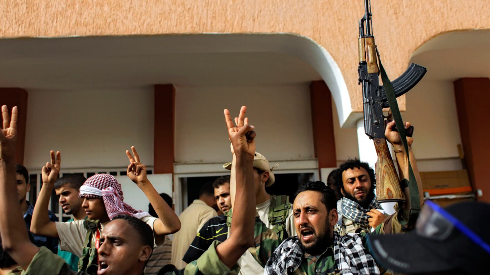 cheats/2011/09/01/ucla-student-joins-libyan-rebels/libya-rebels-brega-cheat_dpz67z