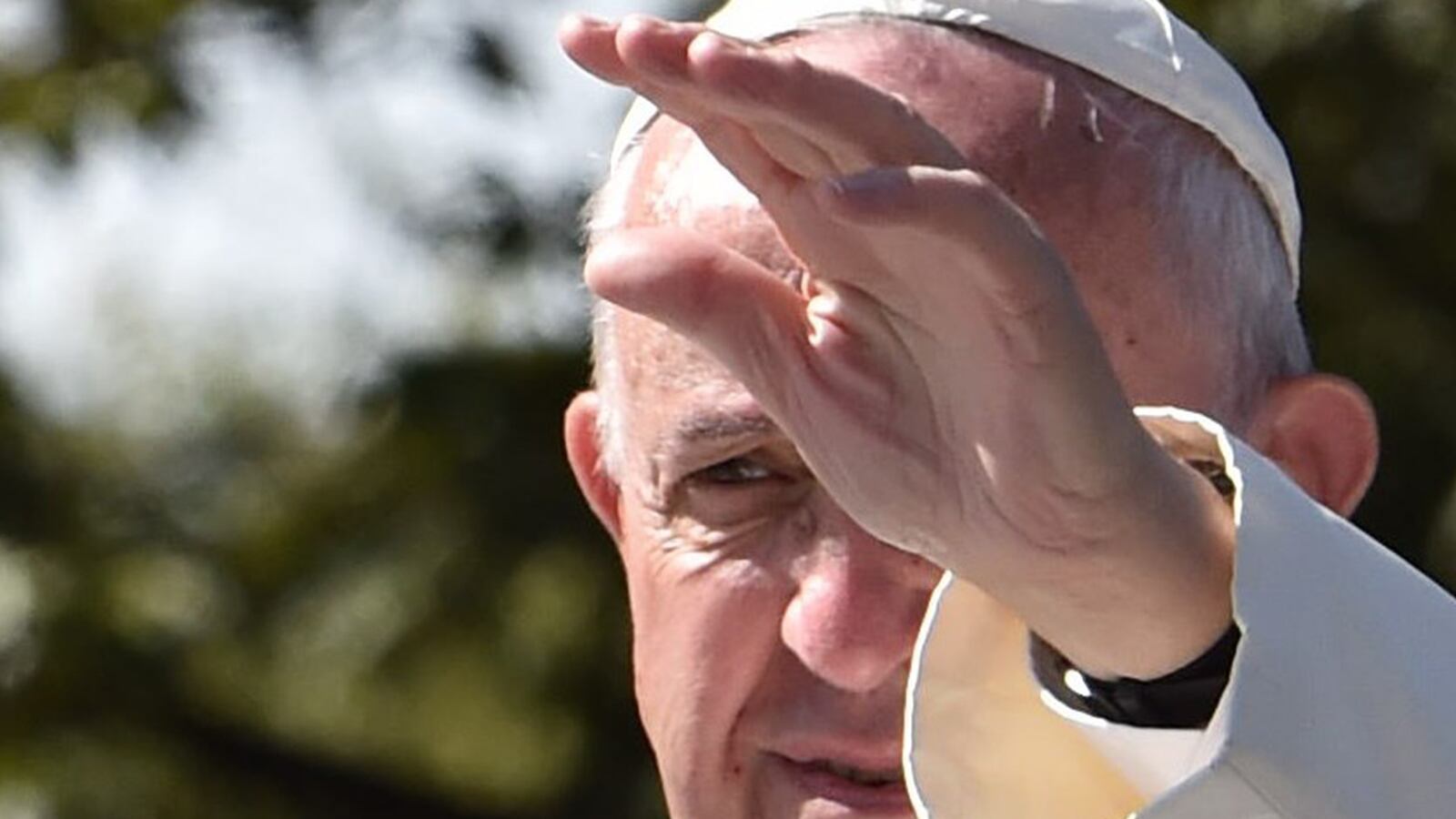 articles/2015/09/23/will-pope-francis-speak-for-felipe/150923-kohn-pope-tease_fpi3dm