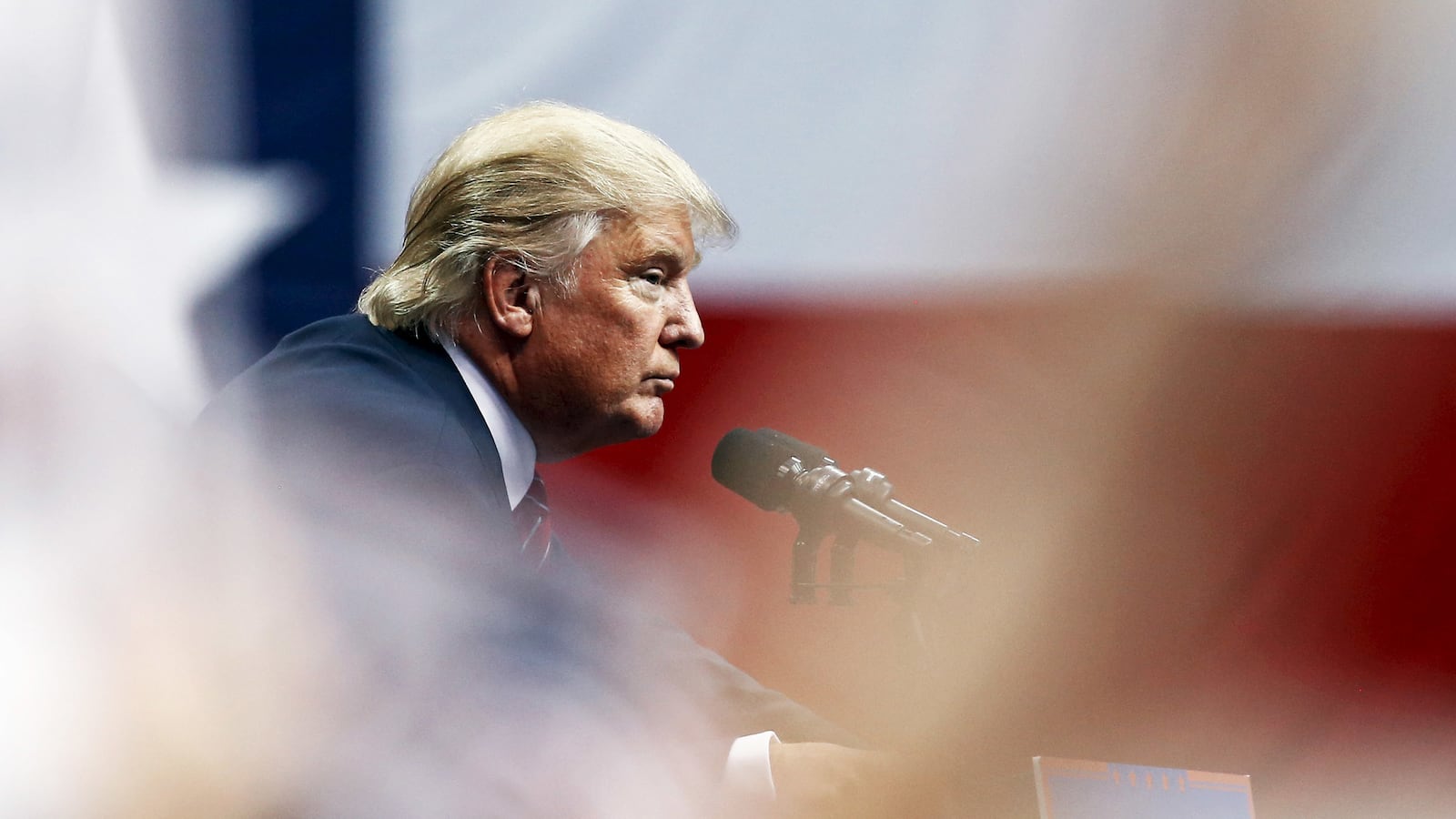 articles/2017/01/19/pay-attention-liberals-here-s-how-you-fight-back-under-trump/170119-ryan-trump-tease_m4ucze