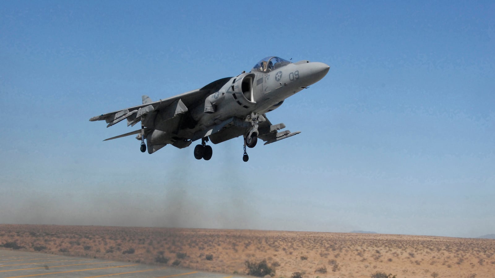 cheats/2013/07/21/u-s-bombs-australia/132107-sorry-mates-bombs-cheat_mhizid