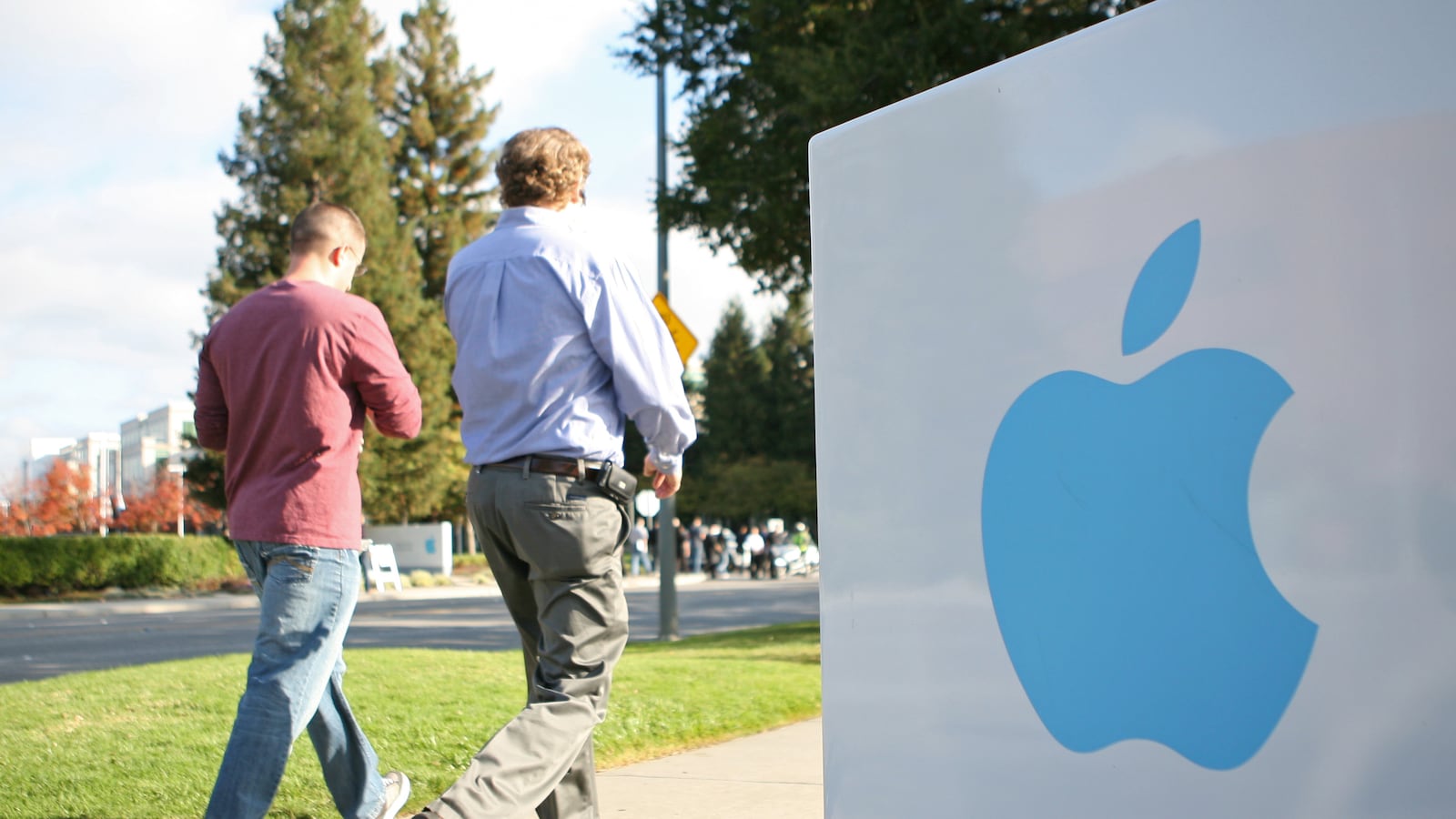 cheats/2012/08/25/report-ipad-mini-coming-in-october/ipad-mini-cheat_zk13ot