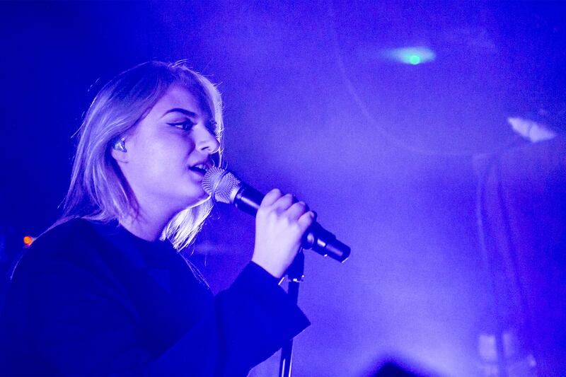 galleries/2016/03/11/sxsw-2016-s-hottest-events-the-obamas-keanu-future-and-more/160310-sxsw-Lapsley_lvrden