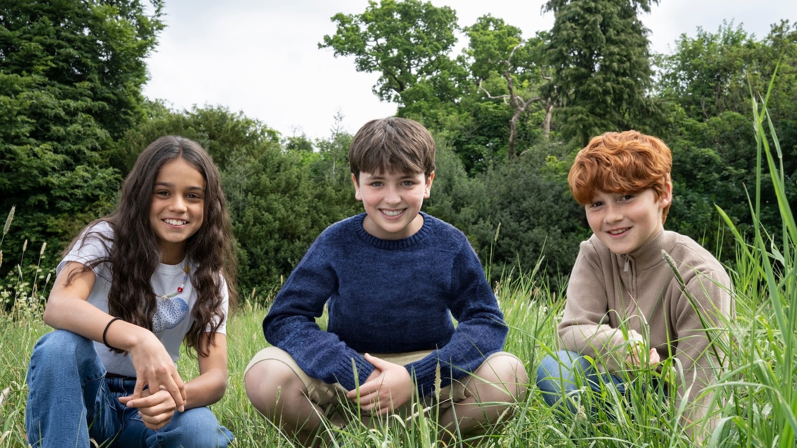 Arabella Stanton, Dominic McLaughlin, and Alastair Stout star in HBO's 'Harry Potter' television series.