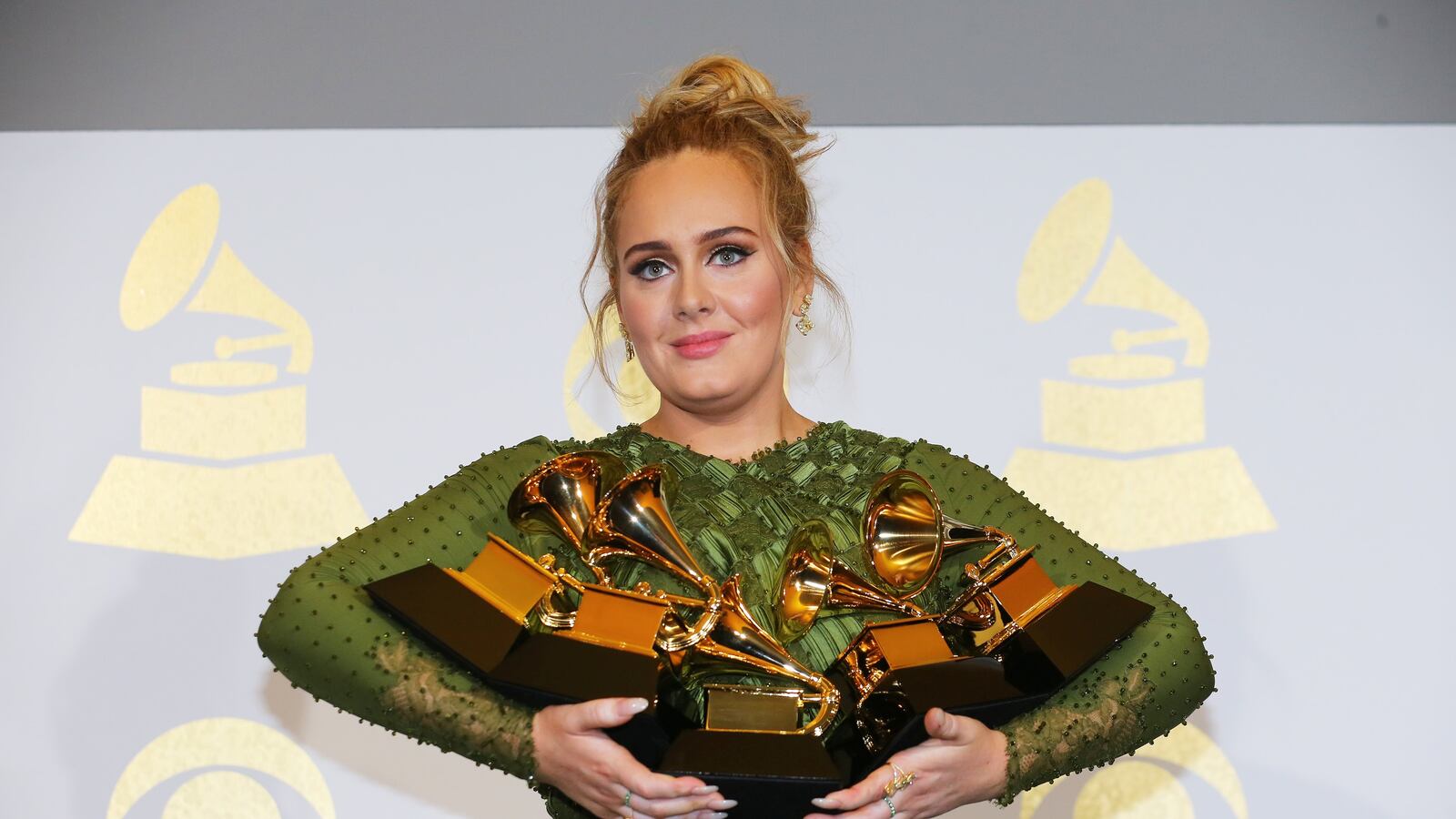 2017-02-13T000000Z_1774270929_RC1DB5CD5530_RTRMADP_3_AWARDS-GRAMMYS_cyuray