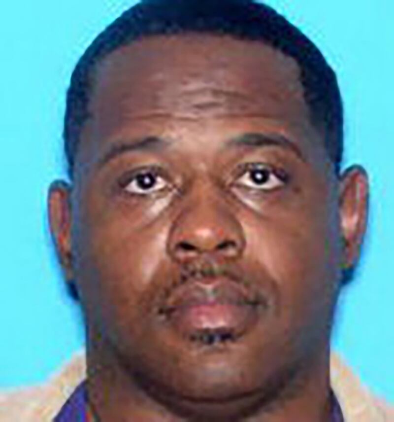 articles/2016/05/10/gun-dealer-felon-ninth-grade-teacher/160509-briquelet-gun-dealer-teacher-embed_mqmmgt