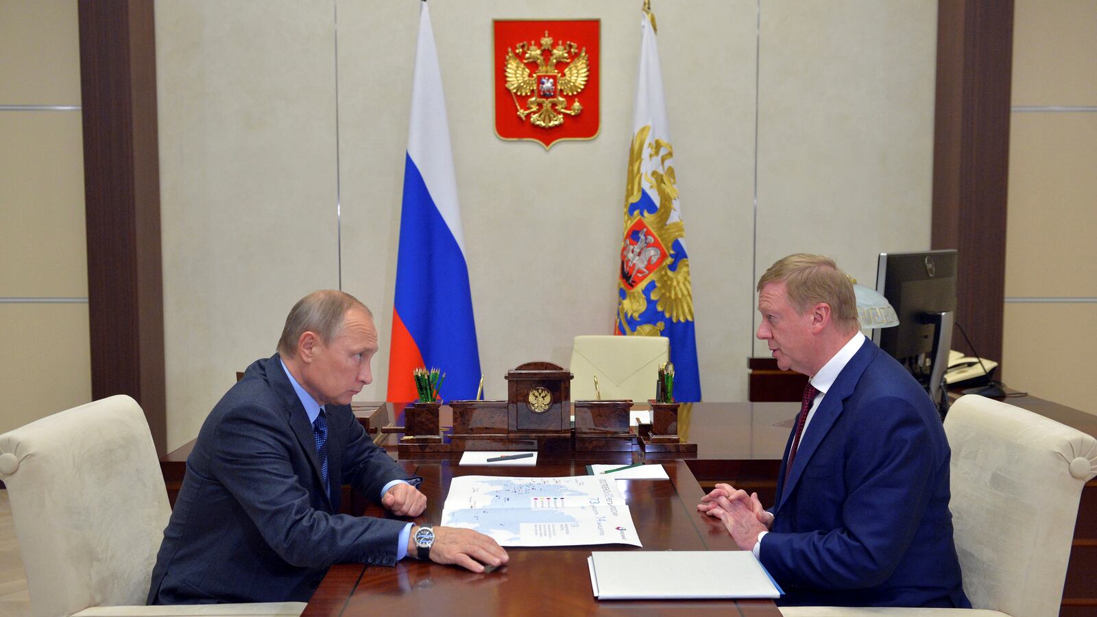 2016-11-07T120000Z_949546572_S1AEULMCCNAB_RTRMADP_3_RUSSIA-POLITICS_twzjrp