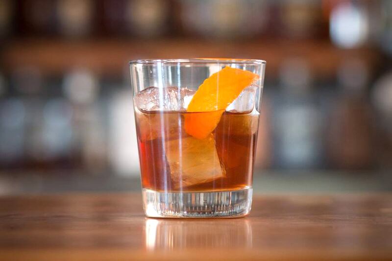 articles/2016/10/11/three-drinks-in-louisville-kentucky/161010-rothbaum-bourbon-Kentucky-Decca_Waysider-embed-2_biwoci