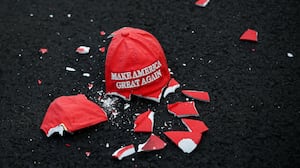 201105-sommer-maga-tease_xqjrav