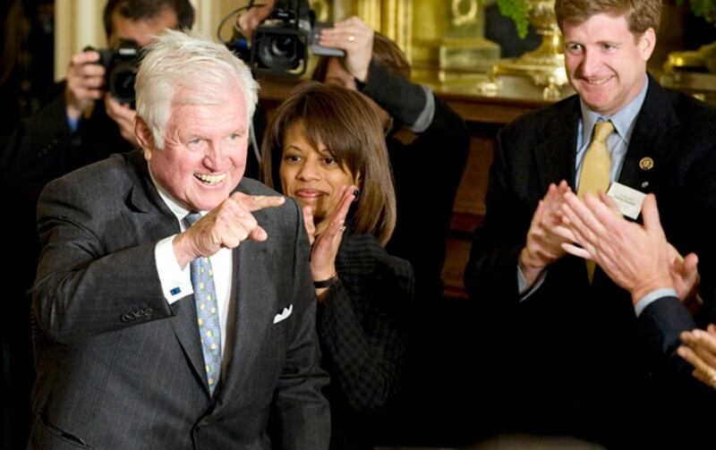 galleries/2009/08/26/teddy-s-final-days/ted-kennedy-final-days-14_rzwcxi