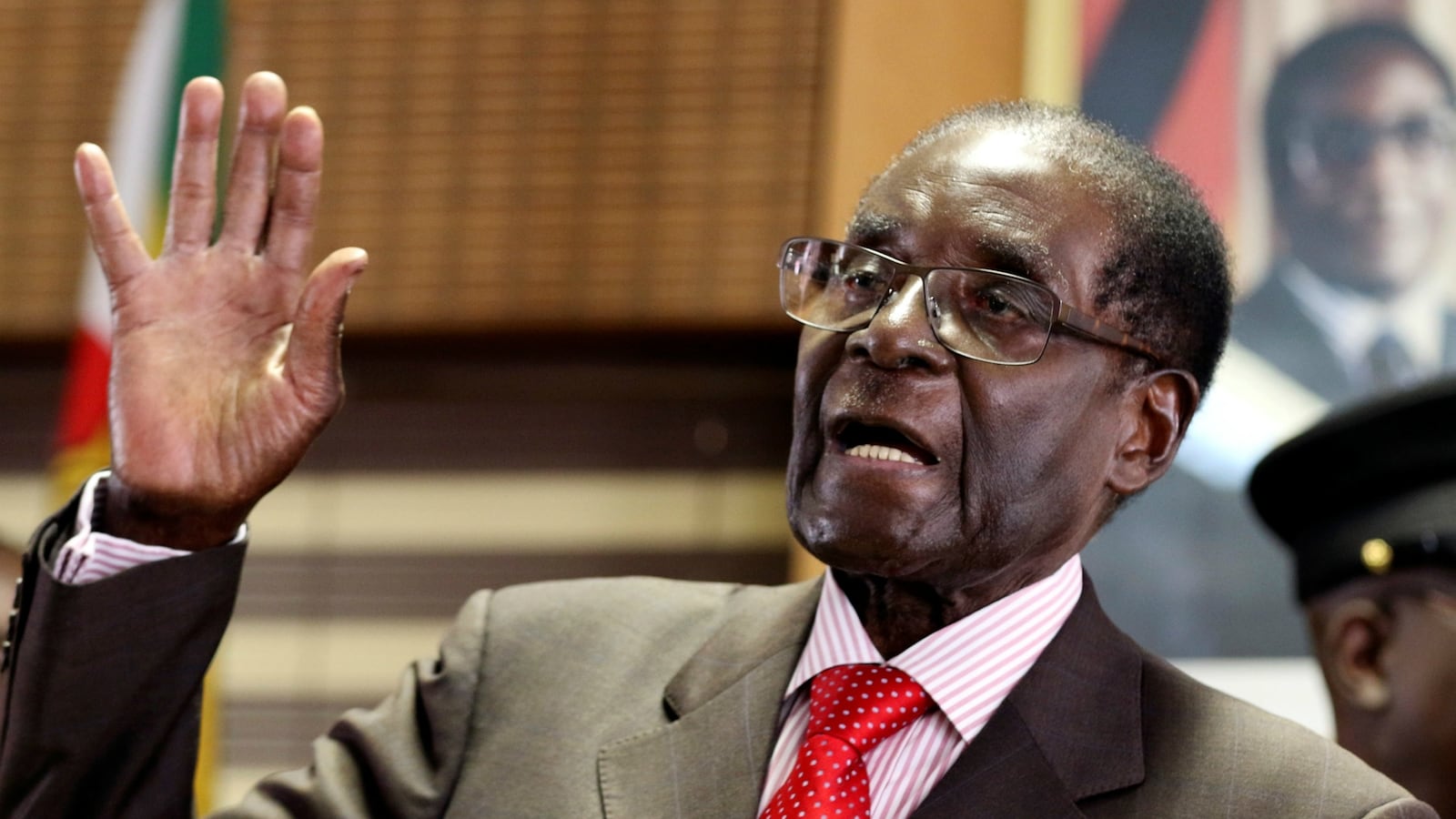 cheats/2017/02/21/robert-mugabe-on-trump-give-him-time/170221-robert-mugabe-cheat_wbkauy