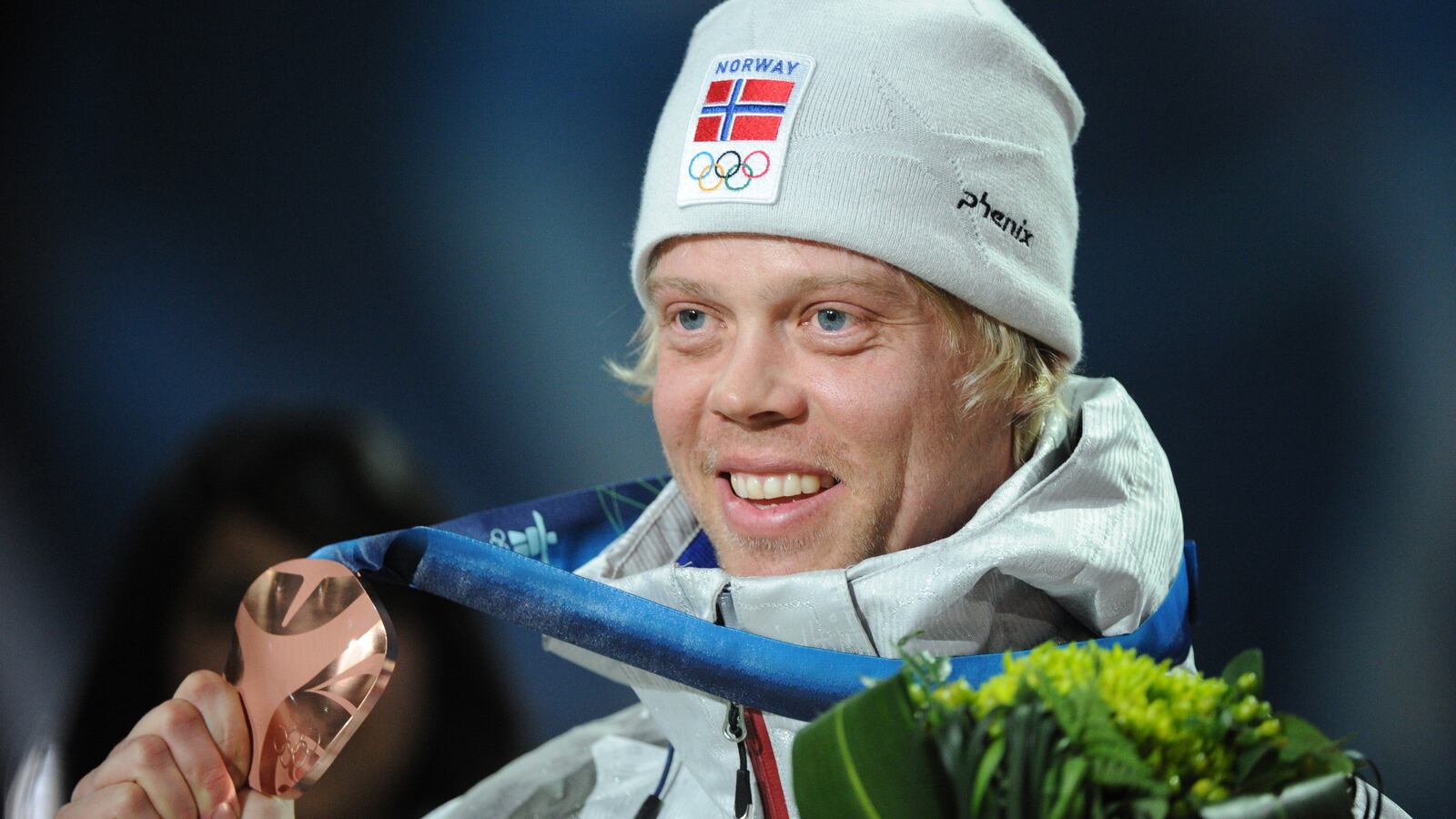 Norwegian Olympic winning skier Audun Groenvold has passed away after getting struck by lightning while on vacation.