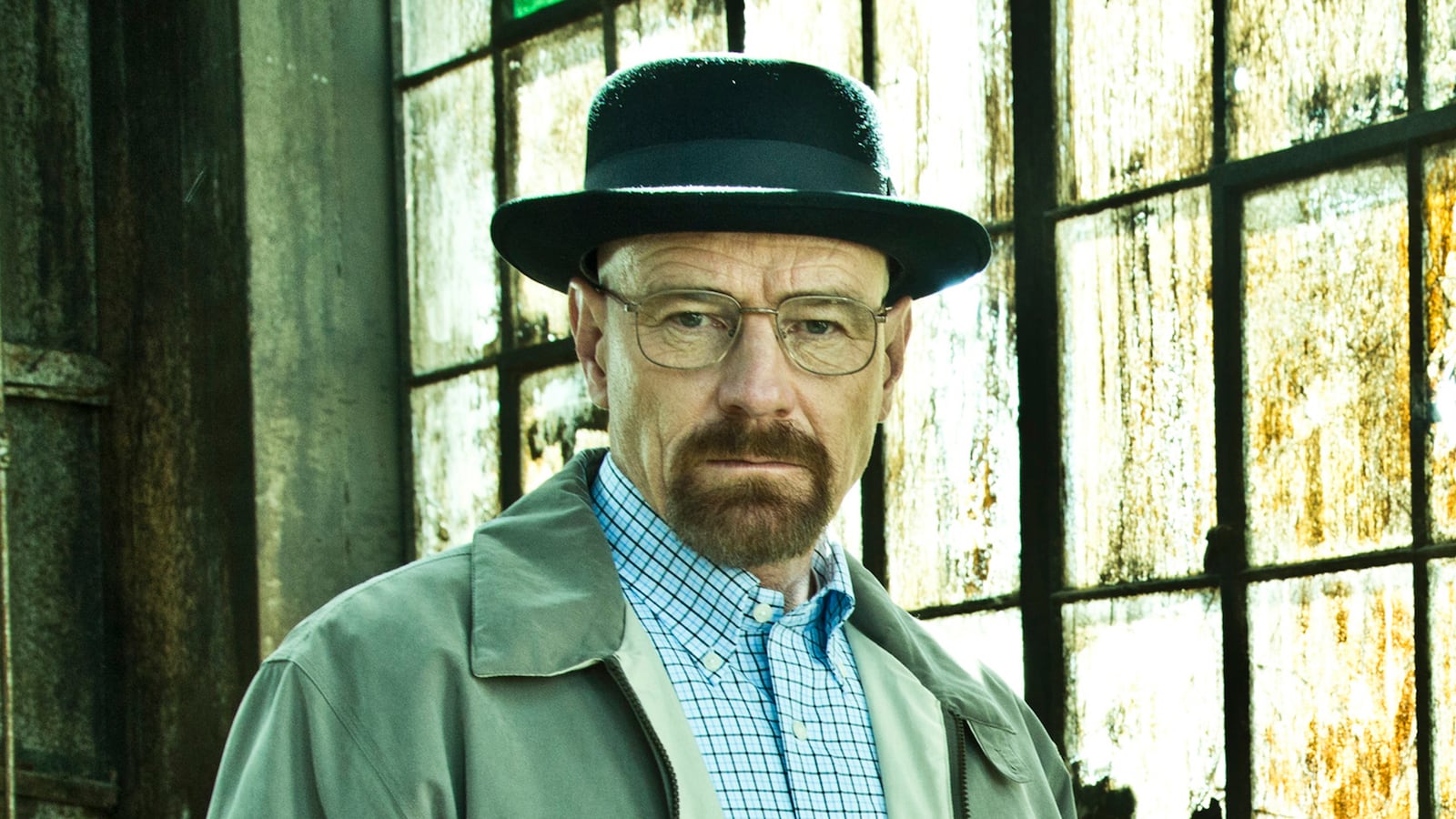 articles/2014/08/01/bryan-cranston-on-walter-white-s-future-directing-better-call-saul-and-hillary-2016/140731-stern-cranston-tease_y050ep