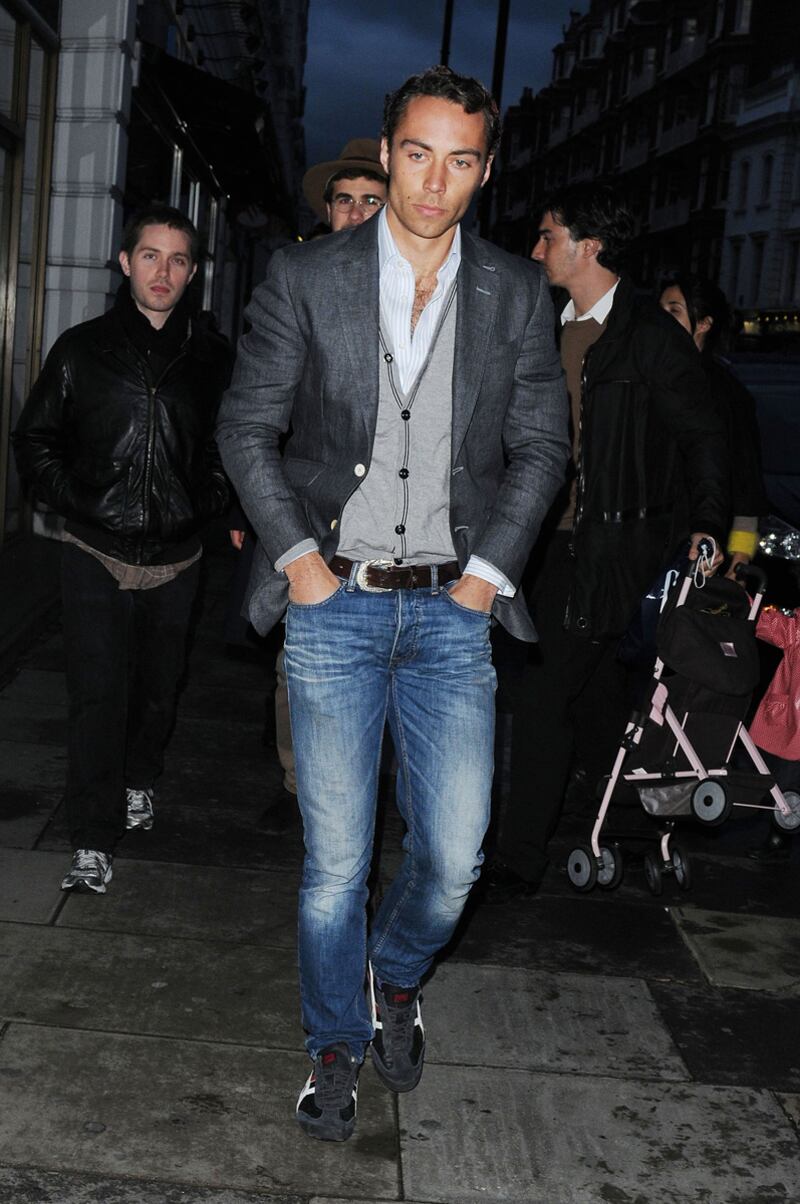 articles/2012/04/20/jame-middleton-s-polo-life/james-middleton-attends-skyes_o37hic