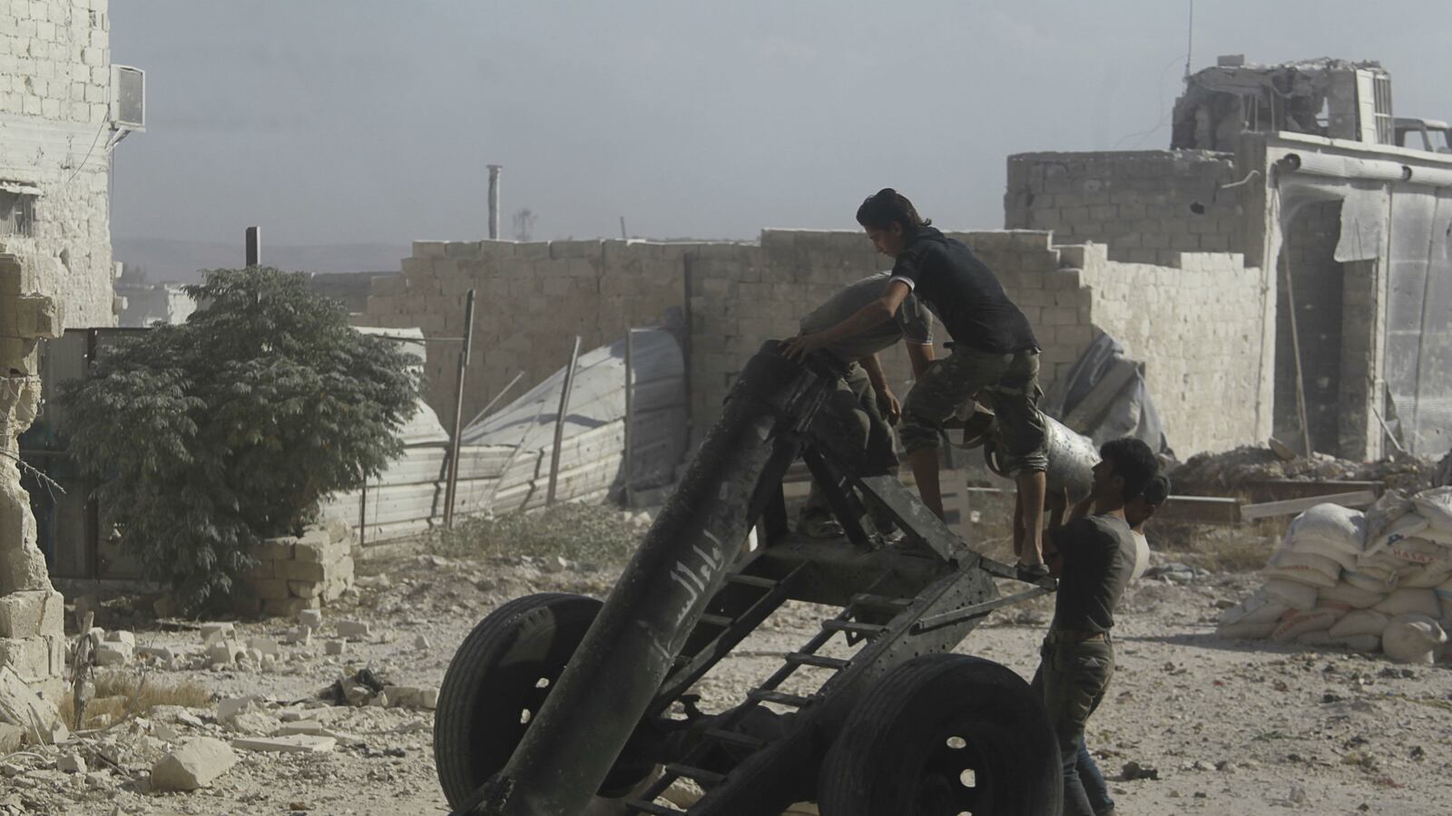 cheats/2014/09/18/senate-votes-to-arm-train-syrians-to-fight-isis/140918-syrian-rebels-cheat_fndmpq