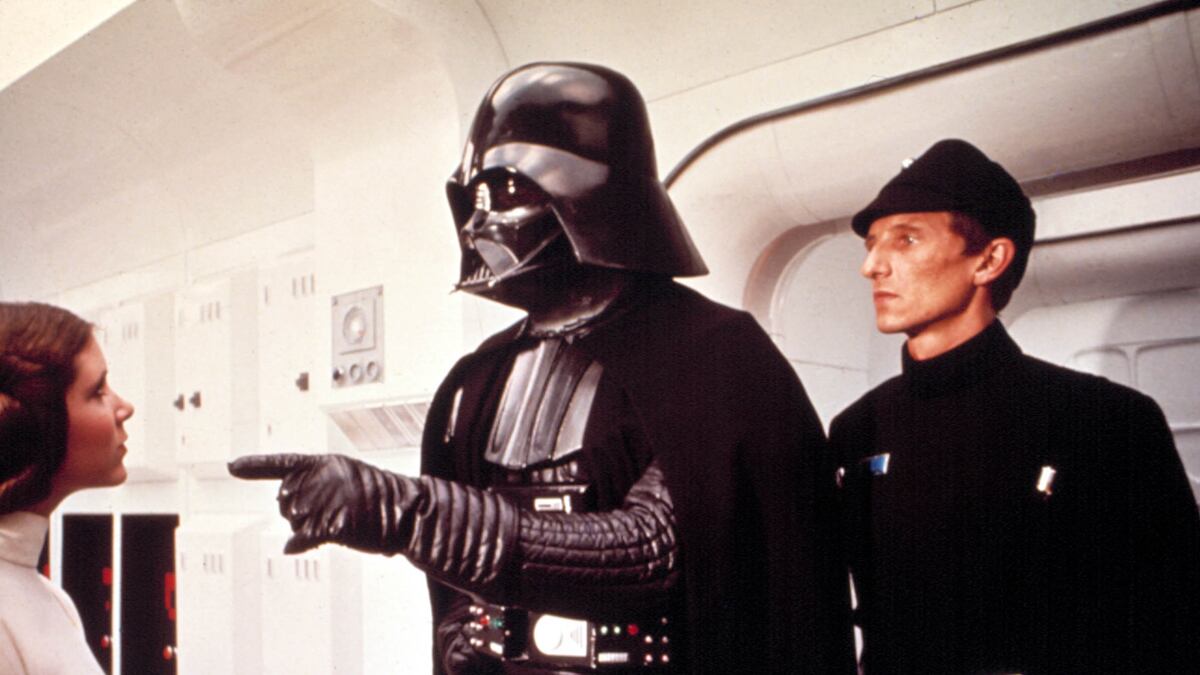 cheats/2013/06/20/star-wars-casting-call-revealed/star-wars-best-worst-moments-ew_trgaak