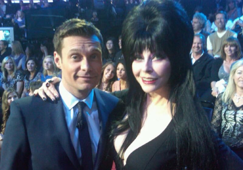 galleries/2011/04/20/twit-pics-4-24/twitpi424---seacrest_kuldww