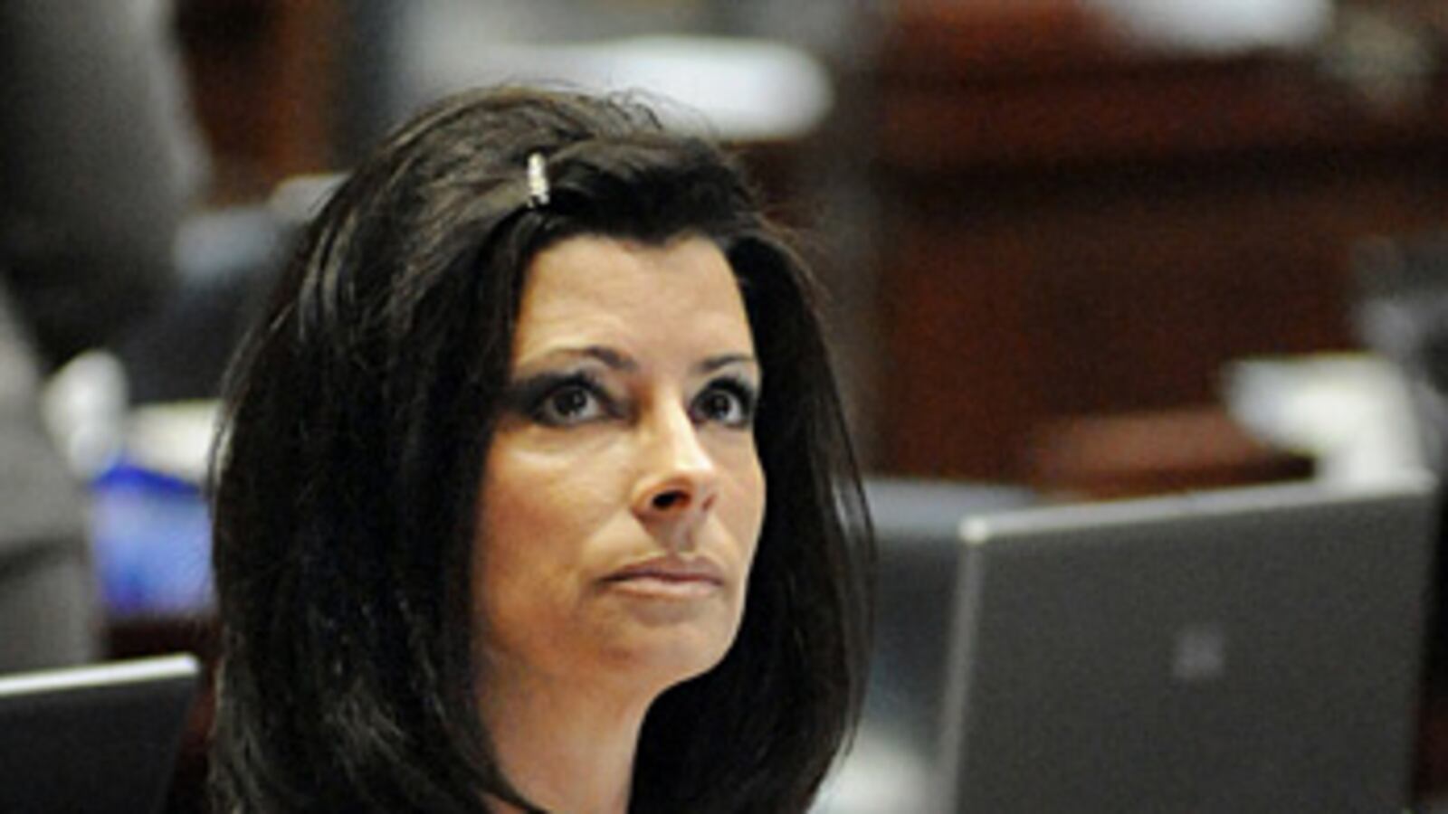 cheats/2010/04/01/hubby-challenges-wife-for-congress/linda-fischer_i5kdhm