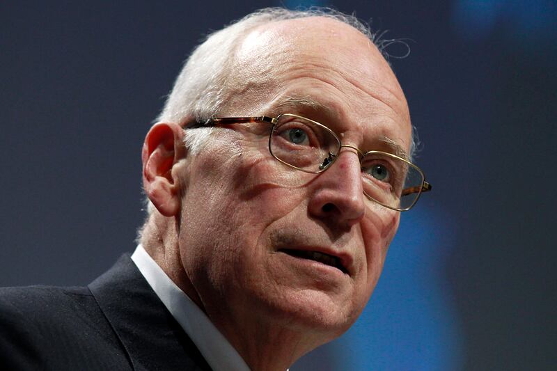 galleries/2011/08/30/cheney-s-cheap-shots-photo/dick-cheney-sessions_odrf6p