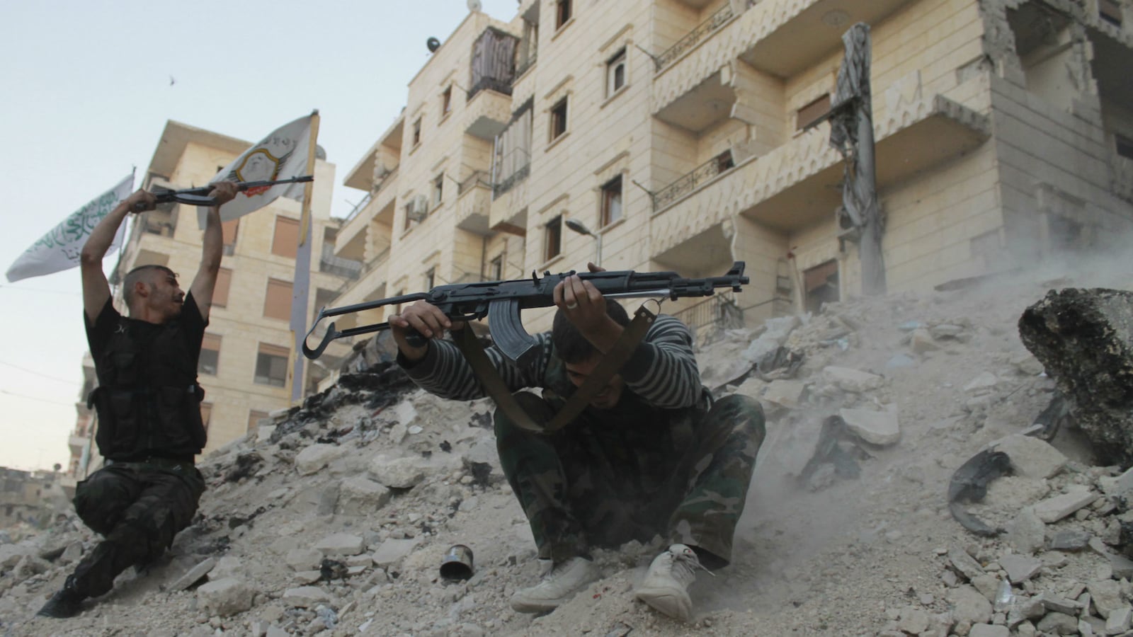 cheats/2014/10/15/u-s-dumping-free-syrian-army-in-isis-fight/141015-FSA-cheat_b3zdzc