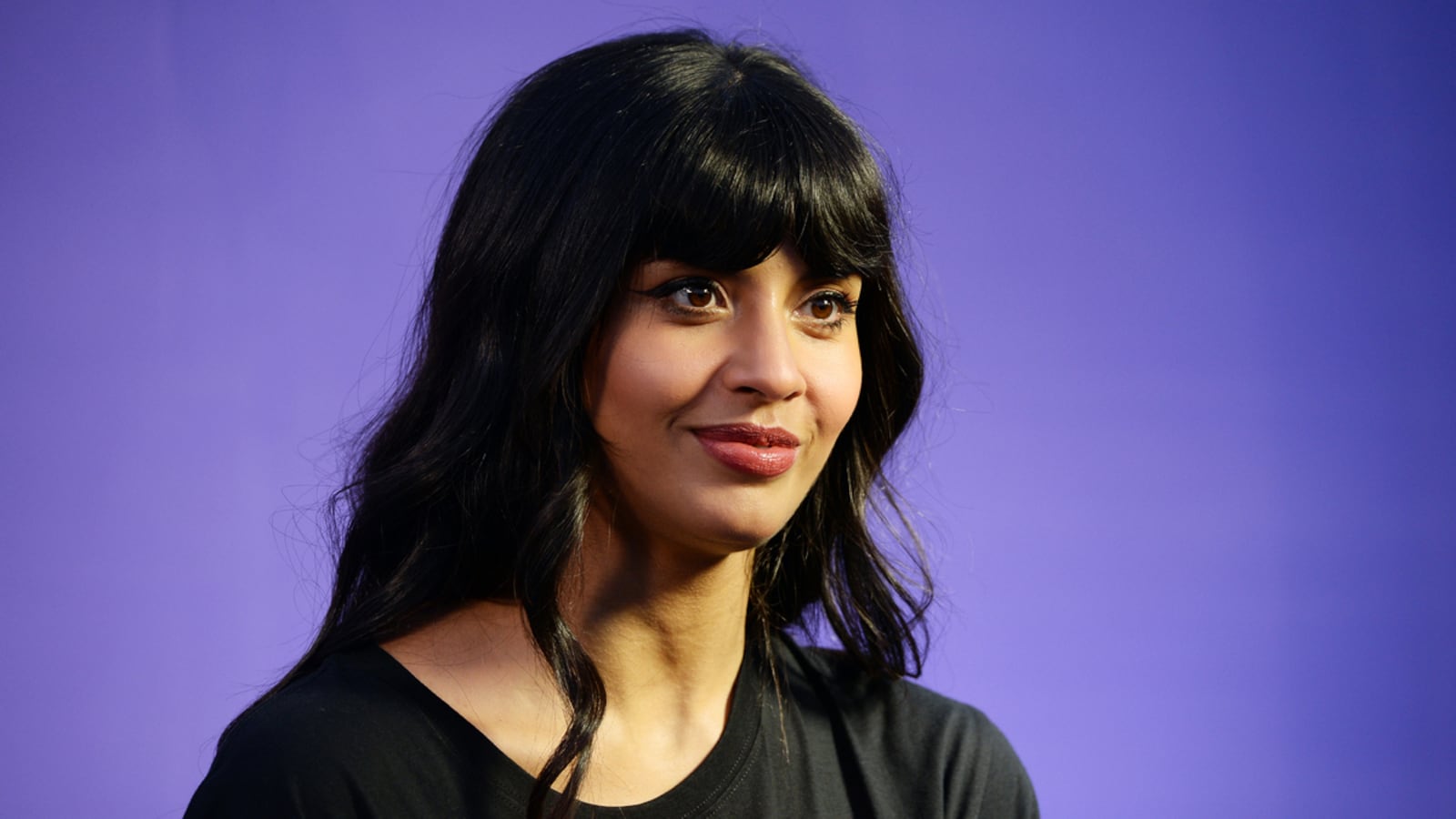 200207-Bradley-Jameela-Jamil-tease_zydetp