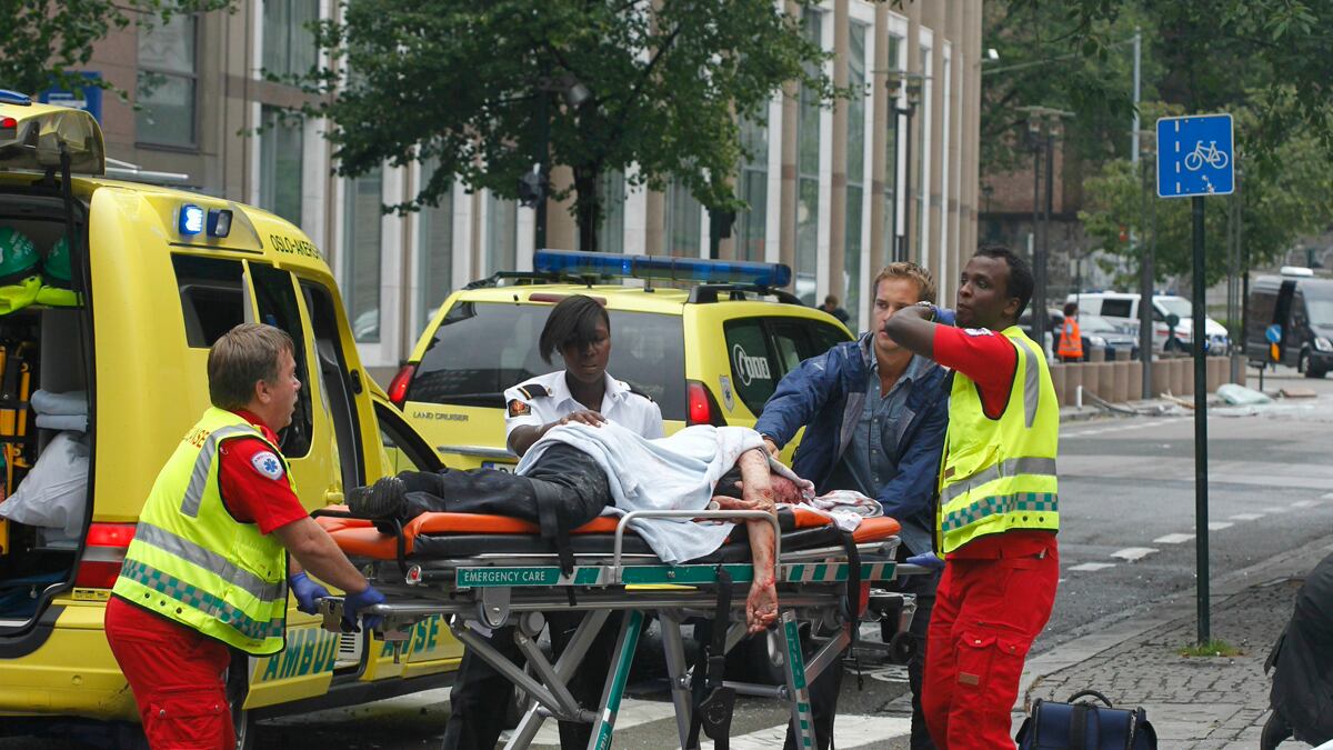 articles/2011/07/22/oslo-norway-bombing-utoya-attack-shock-after-the-blast-and-shooting/oslo-explosion-seierstad_mxw4vc