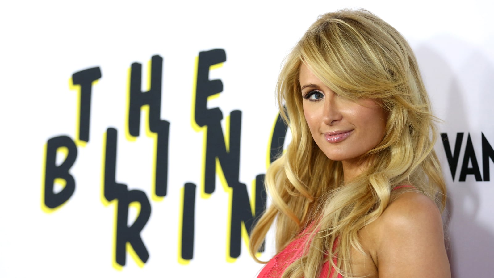 cheats/2013/06/06/paris-hilton-learned-from-the-bling-ring/130606-Paris-Hilton-cheat_ye5s47