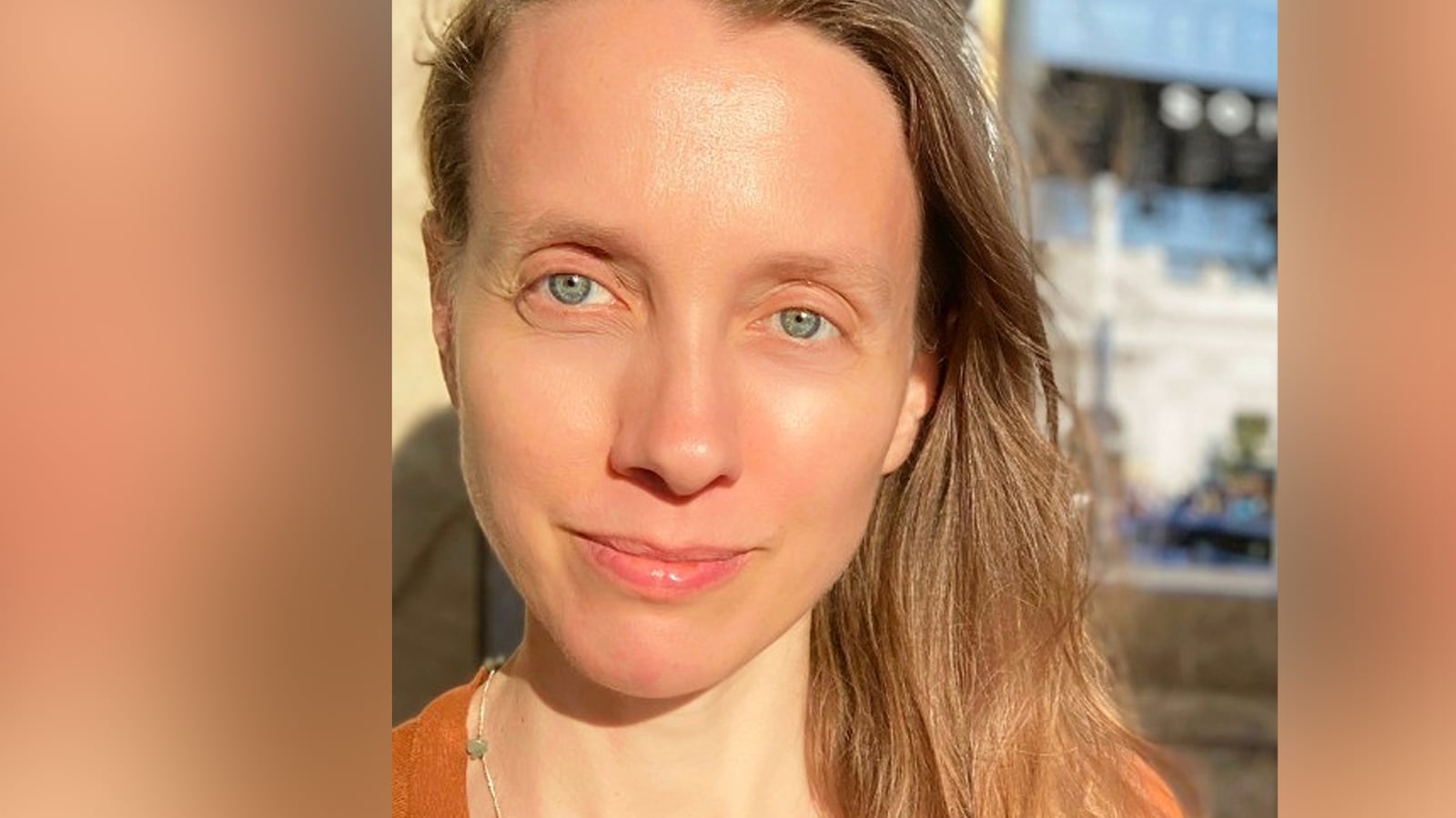 Shelly Kittleson, an American journalist and Al-Monitor contributor, was kidnapped in Baghdad, Iraq.