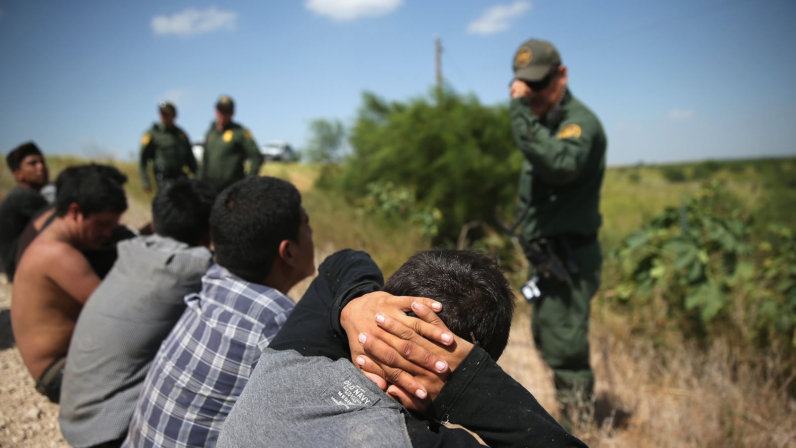 articles/2015/09/30/at-our-border-better-to-be-syrian-than-mexican/150929-navarrette-border-patrol-tease_ocmi7e