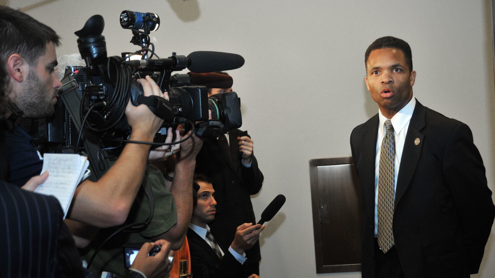 articles/2013/02/07/jesse-jackson-jr-to-go-to-prison/jesse-jackson-jr-to-go-to-prison-image_xzfofr