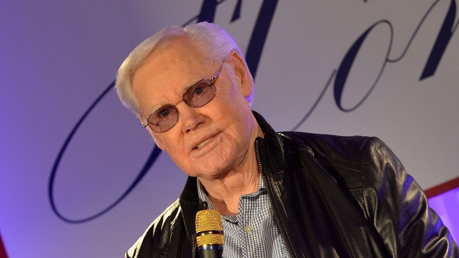 cheats/2013/04/26/country-star-george-jones-dies/130426-george-jones-dies_h0vymd