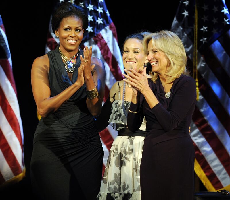 galleries/2010/05/07/first-lady-fashion/betts-mobama---7_jbynmp