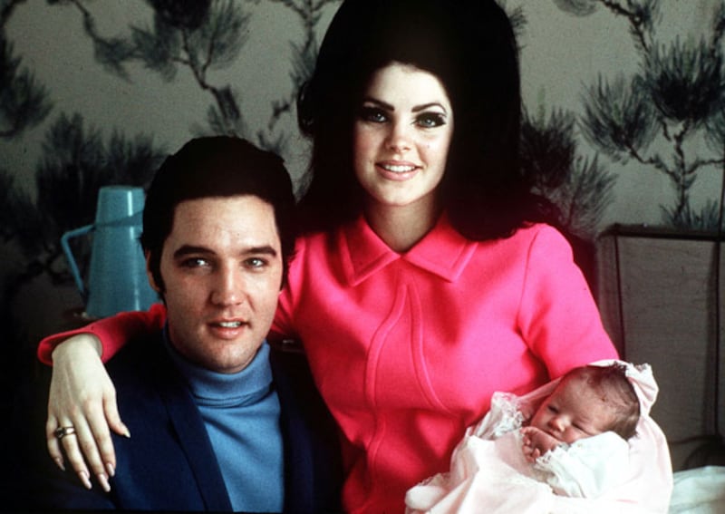 galleries/2010/01/07/the-women-who-loved-elvis/elvis-ladies---priscilla-presley_dmnerd