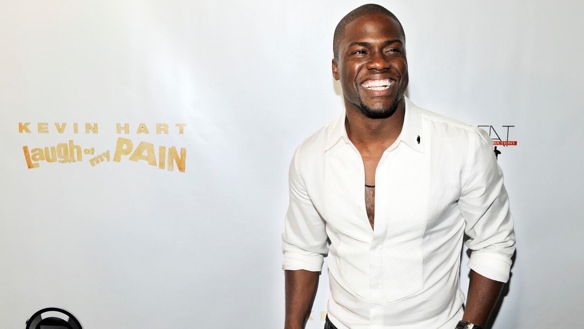 articles/2012/01/10/2012-will-be-comic-kevin-hart-s-year/kevin-hart-samuels_myeuye
