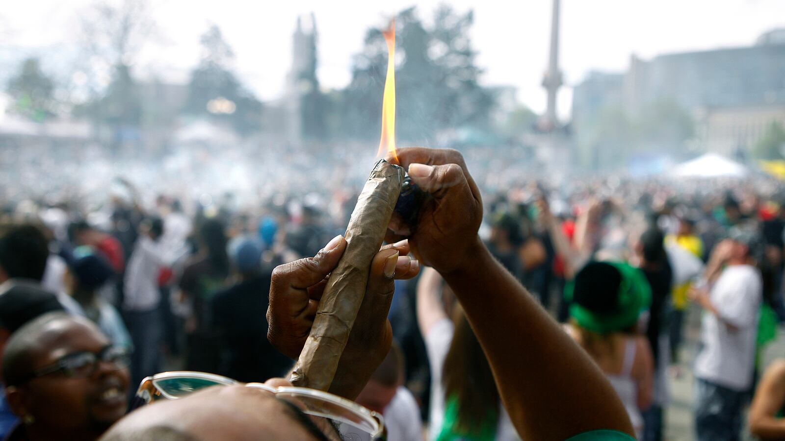 articles/2013/04/20/pot-s-founding-fathers-the-real-story-of-4-20/130420-haglage-420-founding-tease-embed_d4gegb