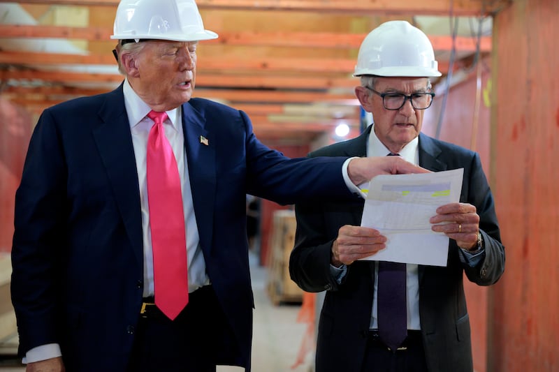 WASHINGTON, DC - JULY 24: U.S. President Donald Trump and Federal Reserve Chair Jerome Powell tour the Federal Reserve’s $2.5 billion headquarters renovation project on July 24, 2025 in Washington, DC. The Trump administration has been critical of the cost of the renovation and Federal Reserve Chairman Jerome Powell. (Photo by Chip Somodevilla/Getty Images)