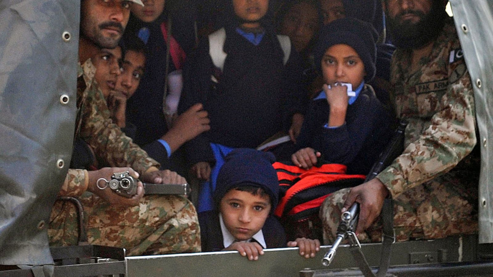cheats/2014/12/16/21-killed-in-pakistani-school-attack/141216-pakistan-school-cheat_s7thyo