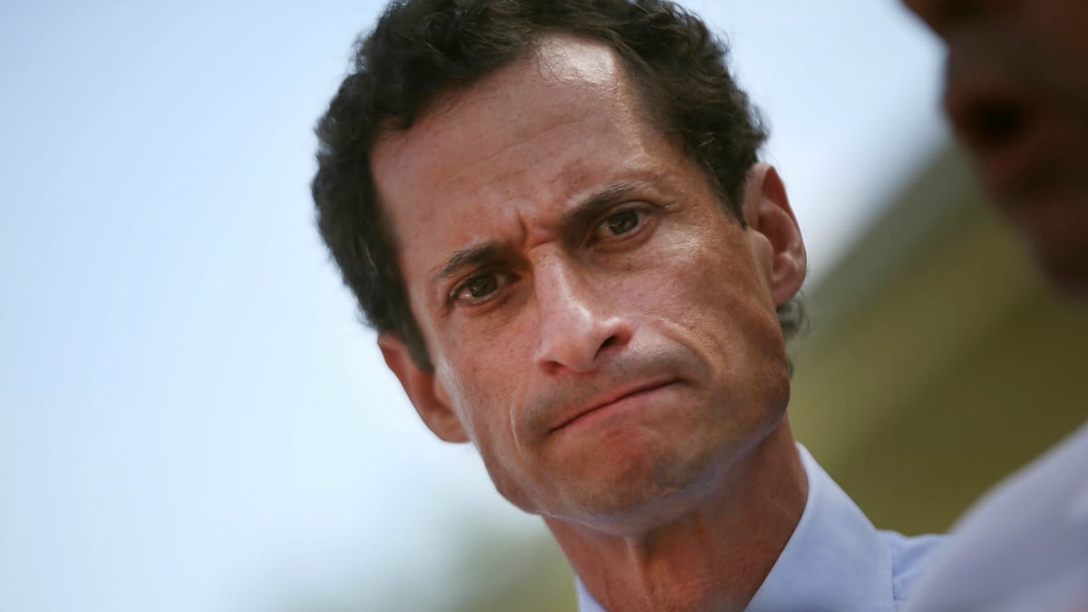 cheats/2013/07/29/poll-weiner-in-fourth-place/weiner-poll-fallout-cheat_mff5ri