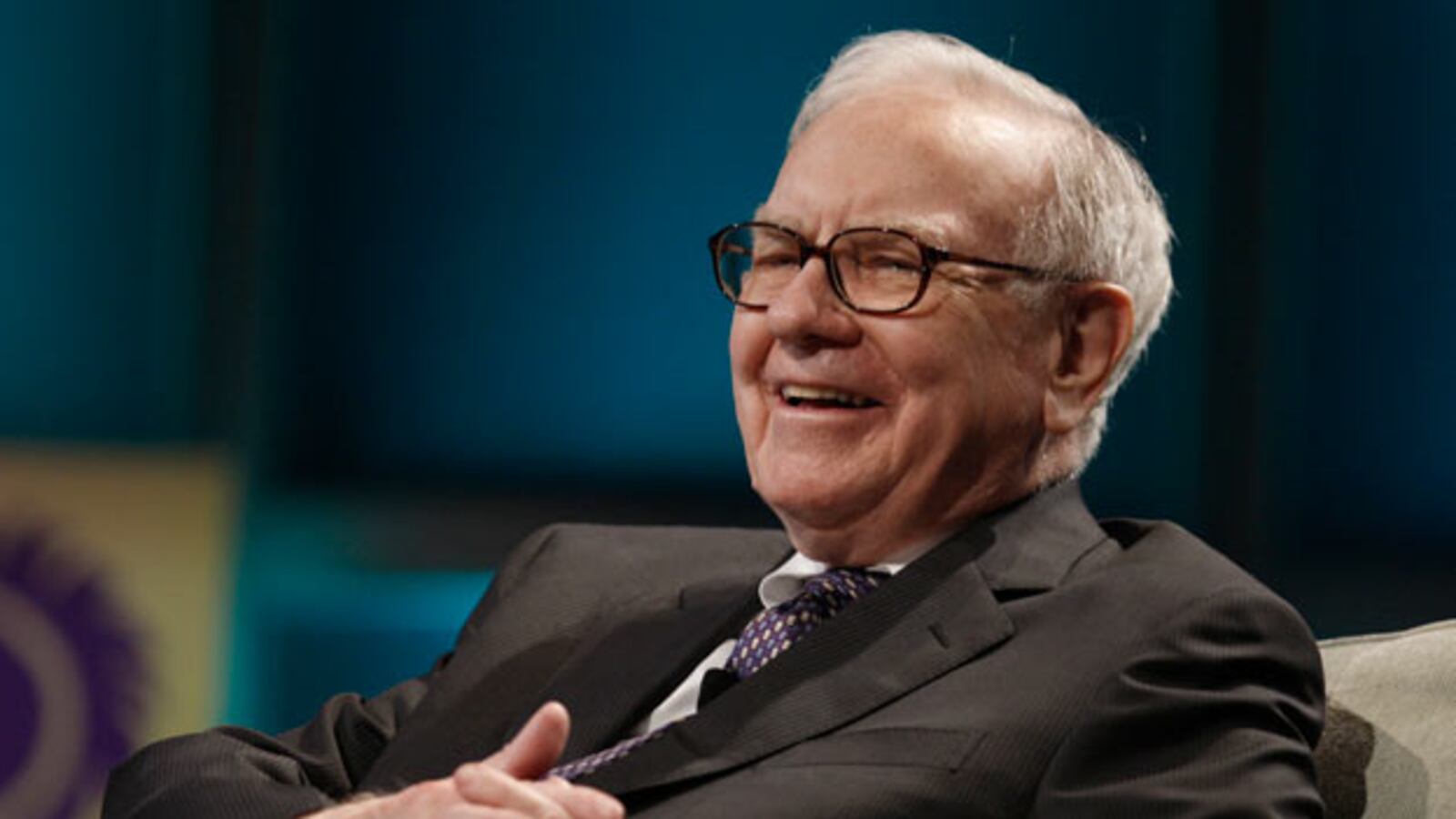 galleries/2010/08/04/billionaires-pledge/billionaires---warren-buffett_b8au87