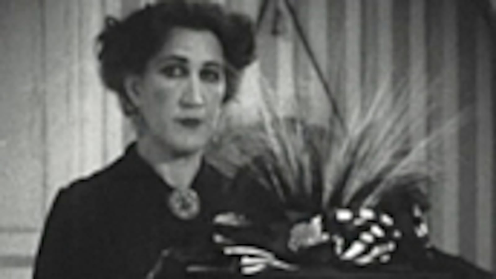 articles/2008/12/18/the-new-fashion-porn/espinosa-video_8005_fgbllk