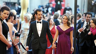 articles/2011/03/06/natalie-portmans-pregnancy-is-annoying/tang-portman_164418_t9evpx