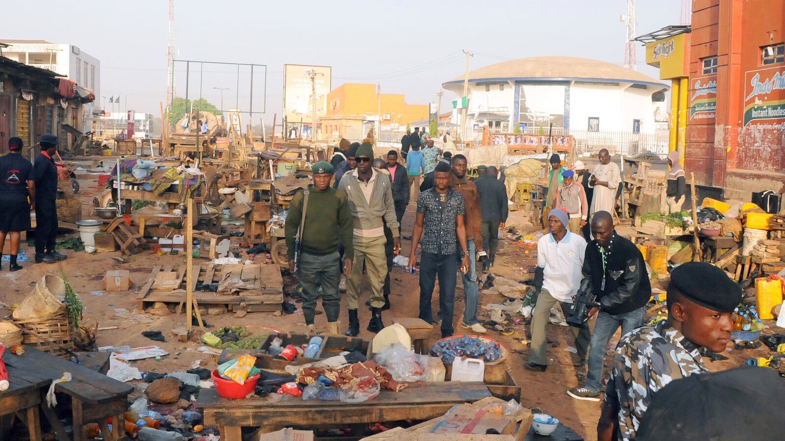 cheats/2014/12/18/boko-haram-takes-185-women-children/141217-boko-haram-cheat_akz1iw