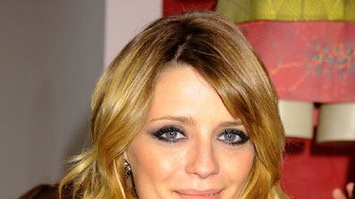 cheats/2009/07/18/mischa-barton-pulls-a-britney/mischa-barton_jum3yv