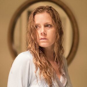 180823-sharp-objects-finale-tease_prwbqg