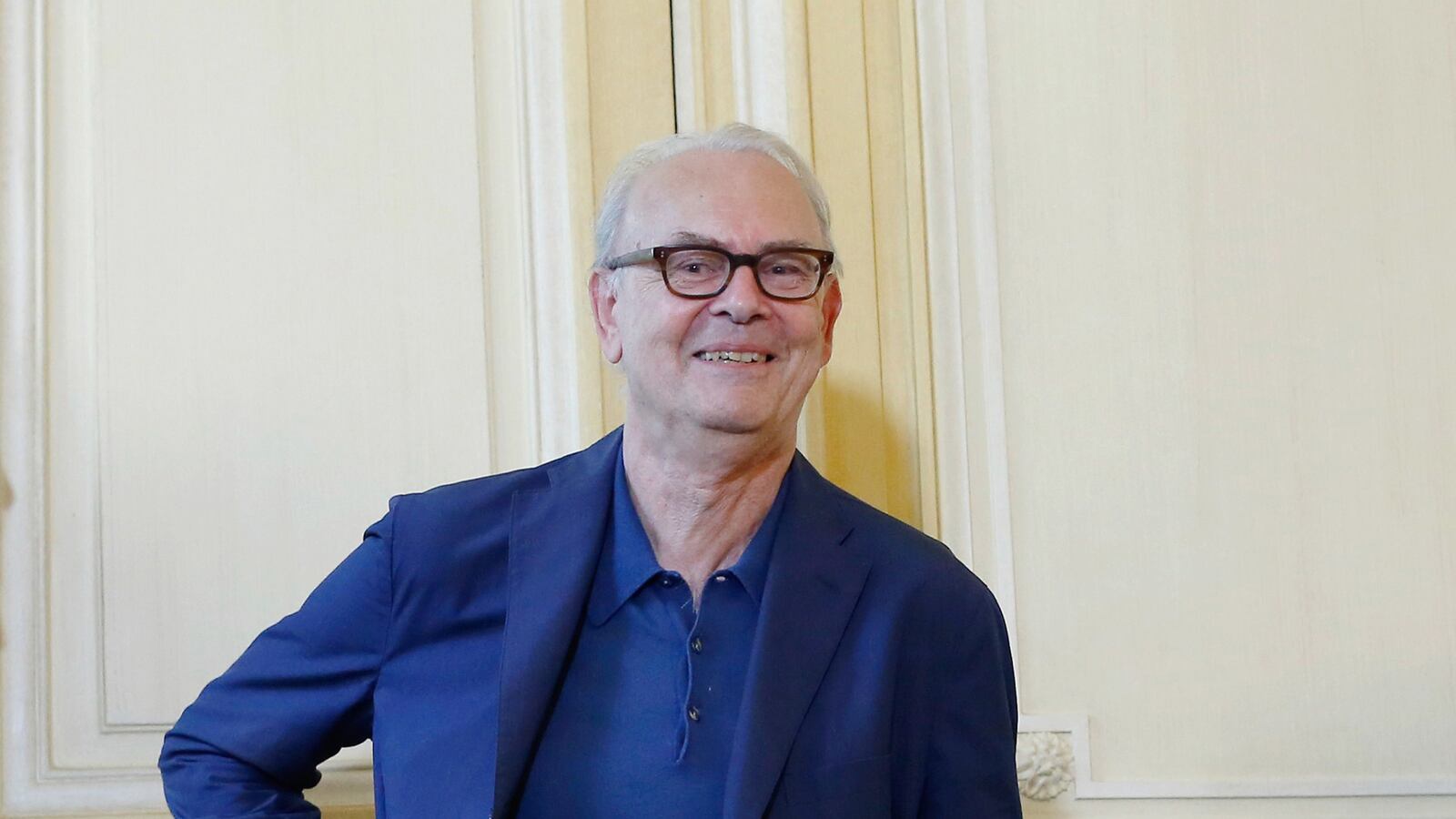 articles/2014/10/10/nobel-prize-winner-modiano-s-magical-musical-prose-about-paris/141010-assouline-modiano-tease_grzmb2