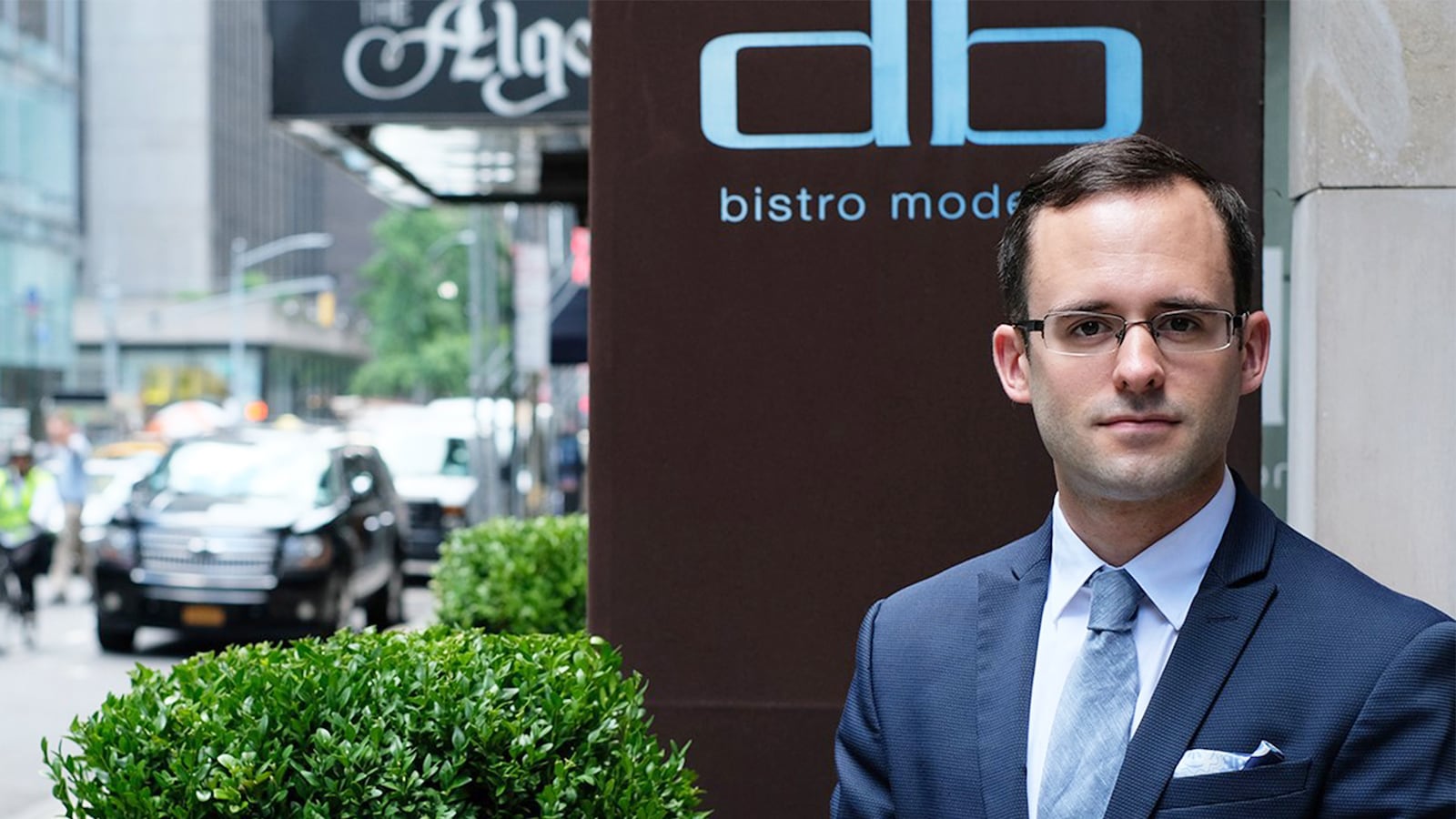 180425-Rothbaum-Josh-Macgregir-headshot-hero_copy_qd392a